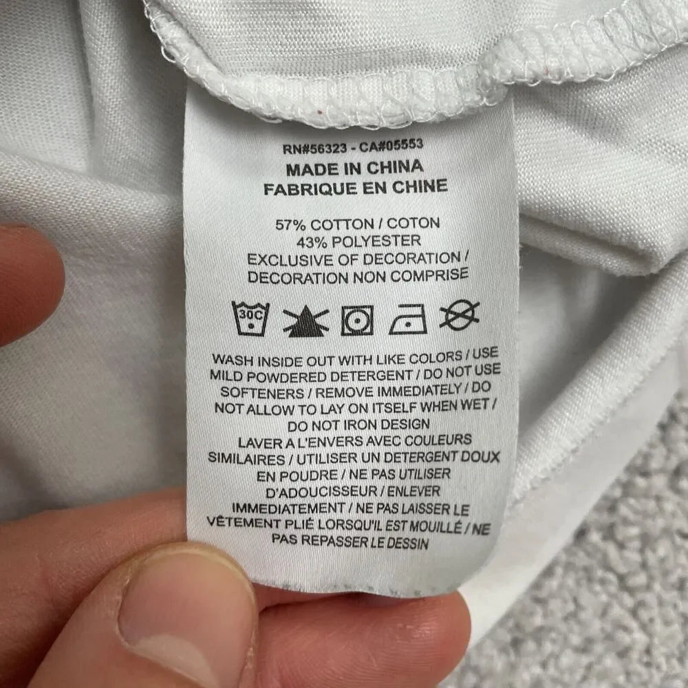 The Nike Tee Dri-Fit Graphic T-Shirt Mens Medium White Crew Neck Short Sleeve